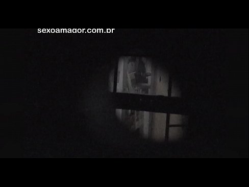 ❤️ Blondie wird heimlich von einem Voyeur aus der Nachbarschaft gefilmt, der sich hinter Hohlblocksteinen versteckt ️ Super porn bei de.91sexy.top ❌